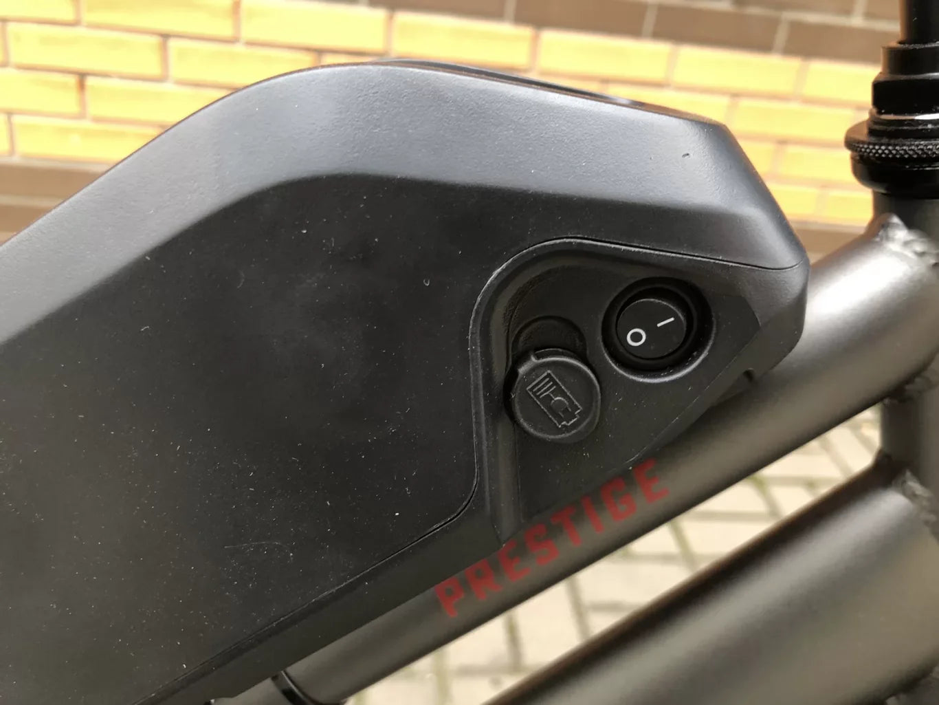 Электровелосипед Discovery Prestige 26 колесо 36В 500Вт 15Ач - изображение 5