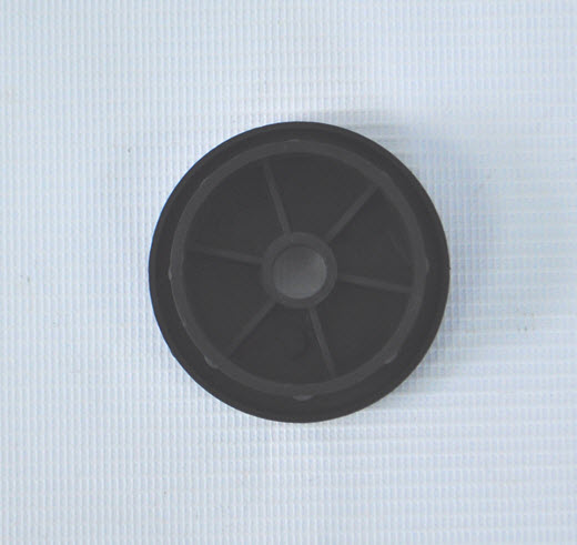 Ковпачок пластиковий MAXI TRIKE для кріплення заднього колеса