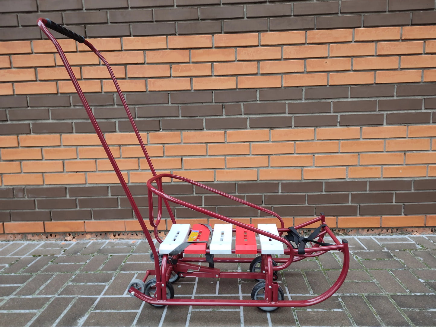 Дитячі санки на колесахПатріот-2 червоні